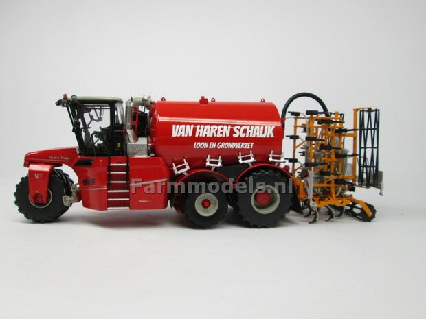 COMBISET: ND-VERVAET Hydro Trike XL, RED TANK + VAN HAREN LOGO + VMR VEENHUIS Bemester met verkruimelrollen 1:32 Marge Models  MM1819-VANHAREN-5-COMBI