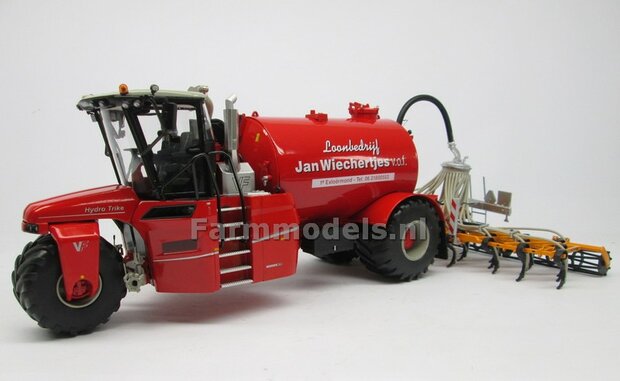 COMBISET: ND-VERVAET Hydro Trike + VEENHUIS Bouwlandbemester (Verkruimelrollen) RED TANK + Wiechertjes LOGO 1:32 Marge Models  MM1819-Wiechertjes-3-COMBI