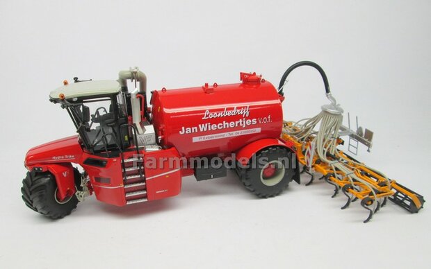 COMBISET: ND-VERVAET Hydro Trike + VEENHUIS Bouwlandbemester (Verkruimelrollen) RED TANK + Wiechertjes LOGO 1:32 Marge Models  MM1819-Wiechertjes-3-COMBI