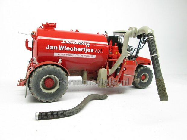 COMBISET: Dirty &amp; ND-VERVAET Hydro Trike STOF- &amp; MESTLOOK + VEENHUIS Bouwlandbemester (Verkruimelrollen) RED TANK + Wiechertjes LOGO 1:32   MM1819-Wiechertjes-3-COMBI-D